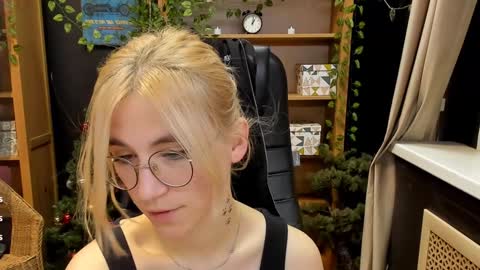 Katrin online show from 12.21.24