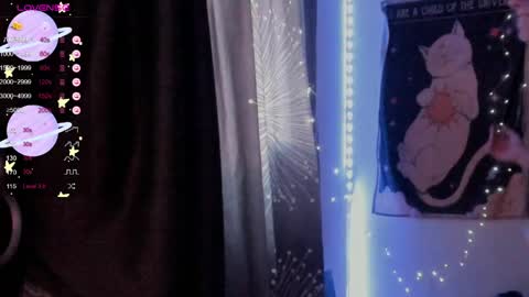 Roxy online show from 04.21.26