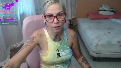 Snapshot of moon_cat85 chatting on 07.19.26 Luna online show from 07.19.26