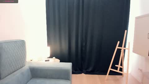 Snapshot of moon_puzzles chatting on 07.17.26 moon_puzzles online show from 07.17.26