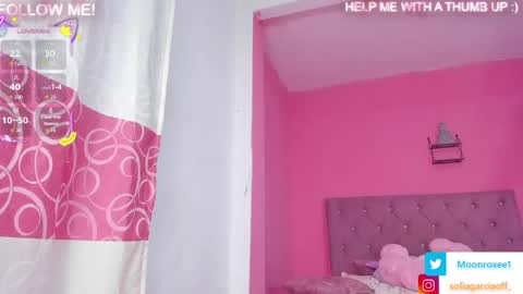 moon_roxee online show from 03.10.26