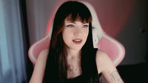  sophie  online show from 07.12.26