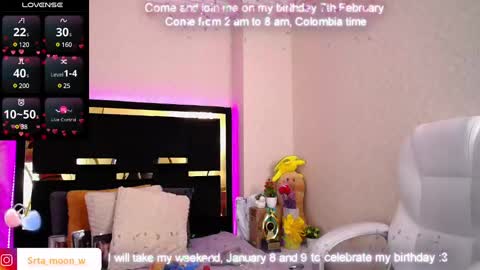 Moon Water   online show from 02.06.25