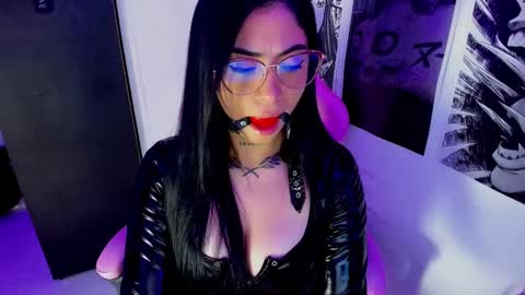 MOON online show from 01.04.25