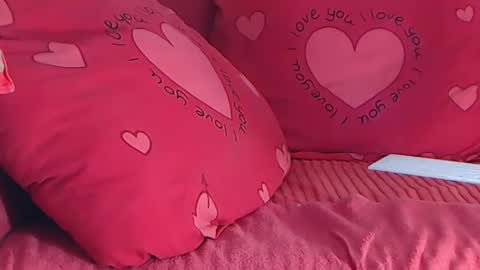   Mona   online show from 03.12.25