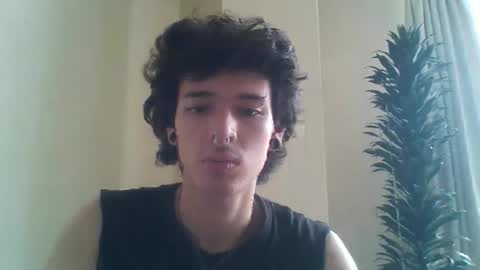 Snapshot of moonandzukko chatting on 05.25.26 moonandzukko online show from 05.25.26