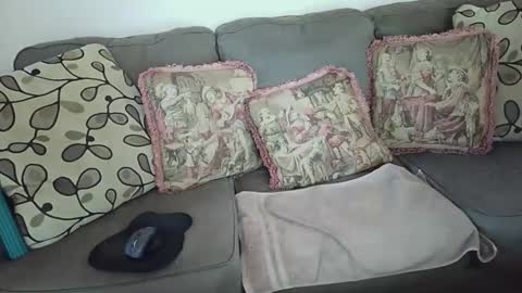 moondanceraa online show from 10.08.25