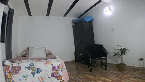 Snapshot of moonie_baddie31 chatting on 02.24.26 moonie_baddie31 online show from 02.24.26