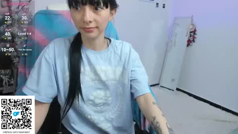 MOON  online show from 09.12.25