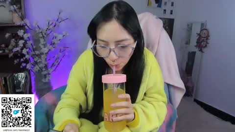 MOON  online show from 11.16.25