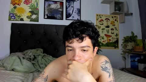 Clove online show from 02.10.25