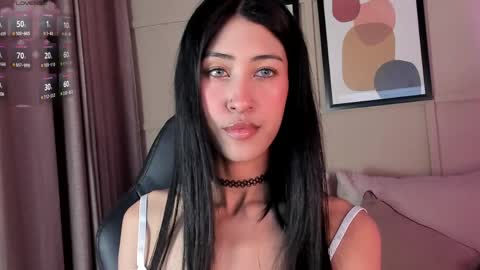 Ivy online show from 05.11.26