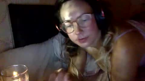Moonlight Kitty online show from 06.08.26