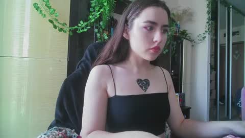 Snapshot of moonlight_sonataa chatting on 06.24.26 moonlight_sonataa online show from 06.24.26