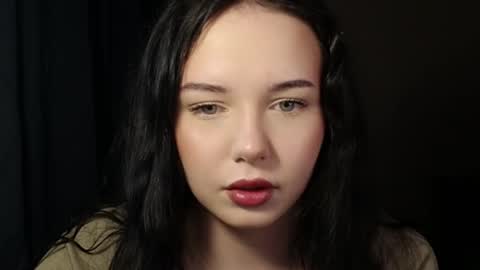 moonlightpoison online show from 05.12.26