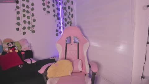 moonliight__ online show from 03.09.25