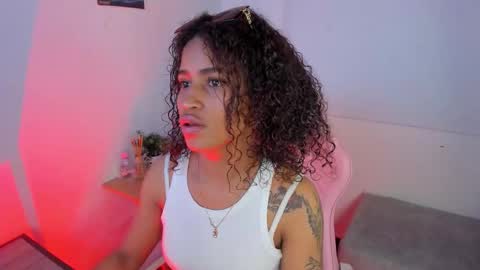 Snapshot of moonrose_1 chatting on 03.02.26 Rosa online show from 03.02.26