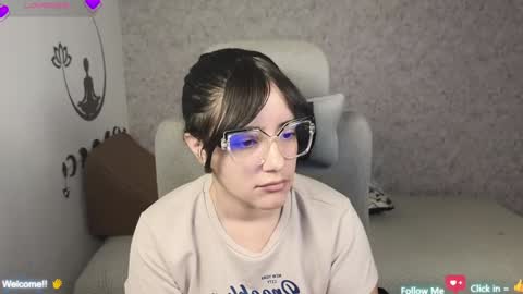 Moon Woman online show from 01.09.25