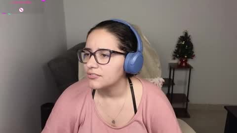 Moon Woman online show from 12.02.25