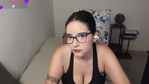 Moon Woman online show from 03.02.26