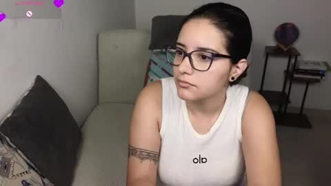 Moon Woman online show from 04.05.26