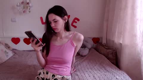 moore_alice online show from 04.14.26