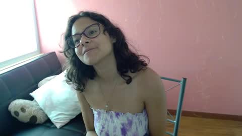 Mora Haze 3 online show from 02.24.25