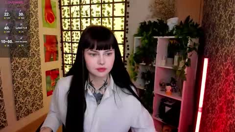 Snapshot of morana_batt chatting on 09.18.25 Morana online show from 09.18.25