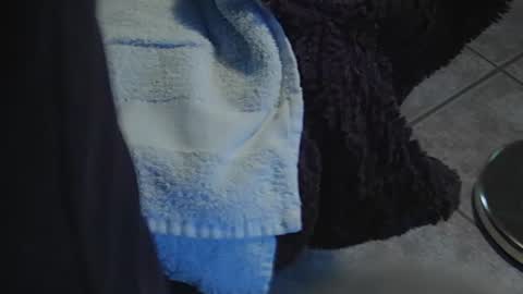 Snapshot of moreorless5 chatting on 09.24.25 moreorless5 online show from 09.24.25