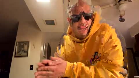 Snapshot of morethanenough437431 chatting on 10.16.25 morethanenough437431 online show from 10.16.25