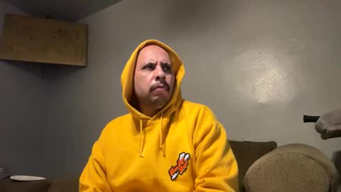 Snapshot of morethanenough437431 chatting on 10.23.25 morethanenough437431 online show from 10.23.25