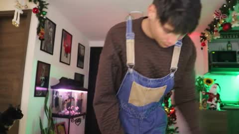   online show from 01.01.25