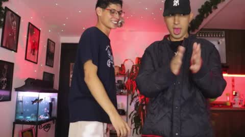   online show from 02.04.25