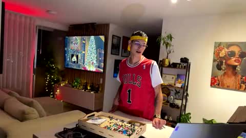   online show from 11.13.25