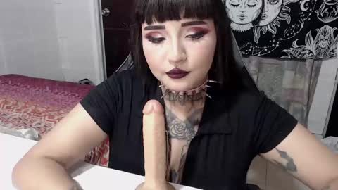 Morgan Moon online show from 09.17.25