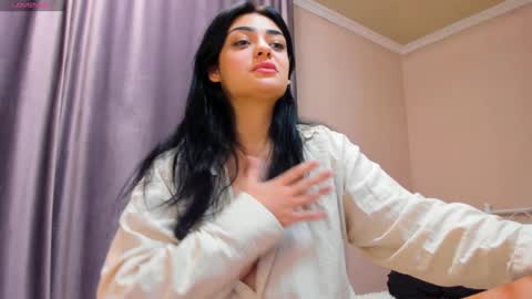 Snapshot of moroccan_diamond_ chatting on 12.05.24 Medina online show from 12.05.24