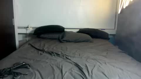 Kattie  Mosh online show from 02.24.25