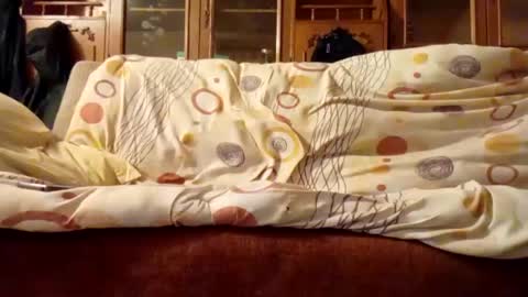 Snapshot of mospeleu chatting on 12.08.24 Nomadu online show from 12.08.24