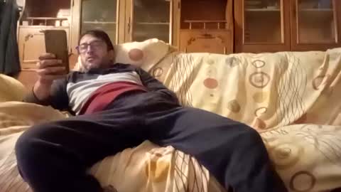 Snapshot of mospeleu chatting on 12.23.24 Nomadu online show from 12.23.24