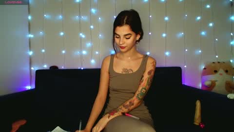 Snapshot of moto_ponchik chatting on 12.03.24 Kris online show from 12.03.24