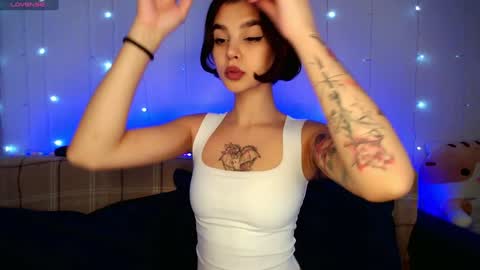 Snapshot of moto_ponchik chatting on 01.31.25 Kris online show from 01.31.25