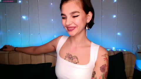 Snapshot of moto_ponchik chatting on 01.31.25 Kris online show from 01.31.25