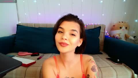 Snapshot of moto_ponchik chatting on 02.22.25 Kris online show from 02.22.25