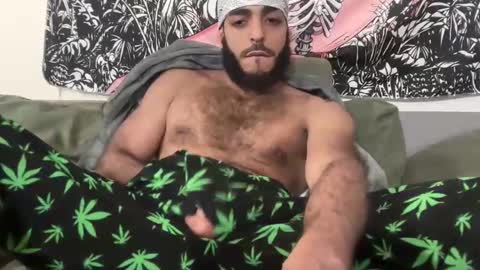 Snapshot of mountaiden chatting on 02.25.25 mountaiden online show from 02.25.25