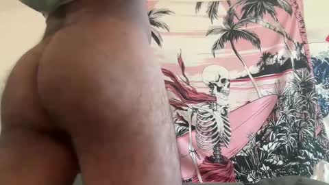 Snapshot of mountaiden chatting on 03.02.25 mountaiden online show from 03.02.25