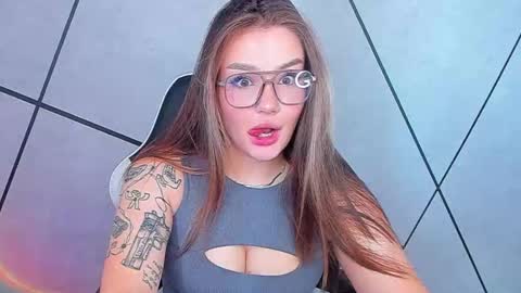 Carolina online show from 10.19.25