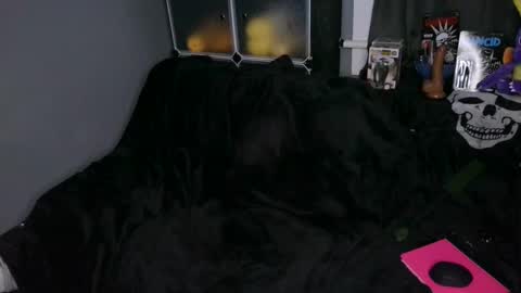 Moxxxie Morbid online show from 12.12.24
