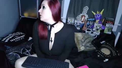 Moxxxie Morbid online show from 12.28.24