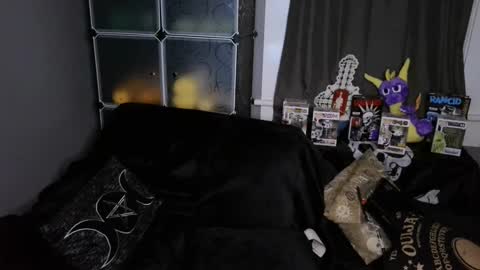 Moxxxie Morbid online show from 02.07.25