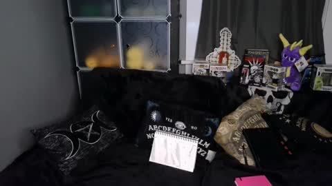Moxxxie Morbid online show from 03.05.25